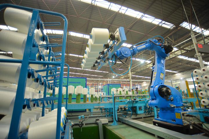 深化互聯網(wǎng)、大數據、人工智能(neng)與實體經濟融合(hé) 工業互聯網賦能(néng)浙江智造