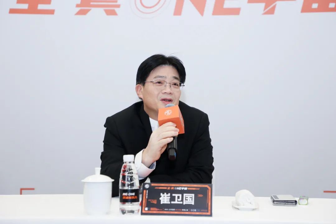 讓更多的年(nian)輕人享受前沿(yán)科技,MG ONE的護城河(hé)非常深